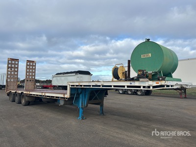 2007 JTB 13.5 m Tri/A Step Deck Trailer