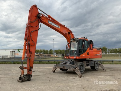 2013 Doosan DX210W Wheel Excavator