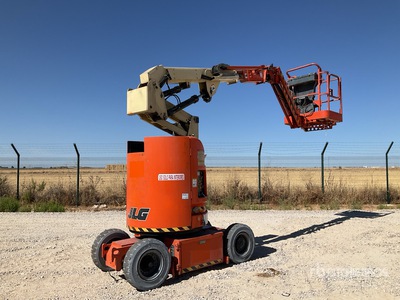 2005 JLG E300 AJP 2WD Electric Articulating Boom Lift
