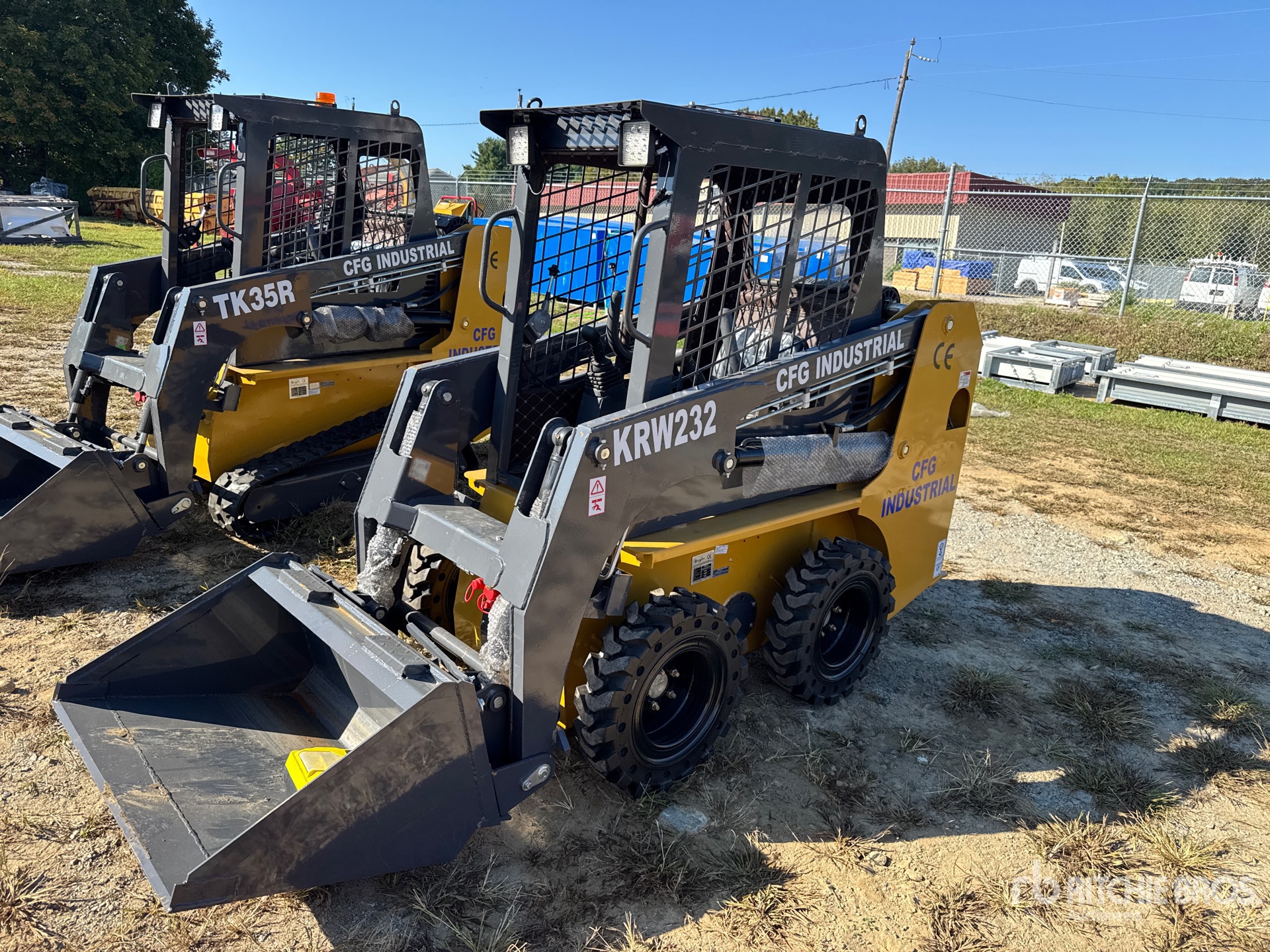 2025 CFG KRW232 Mini Skid Steer Loader (Unused)