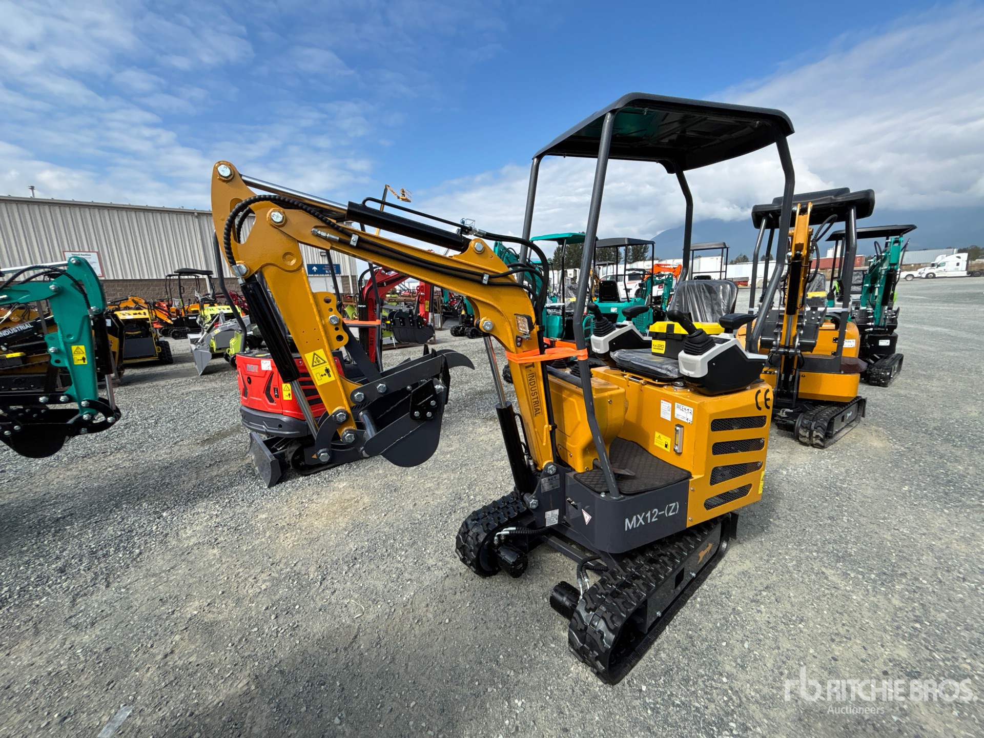 2025 AGT MX12-(Z) Mini Excavator (Unused)