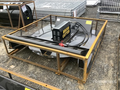 2025 Mower King SSRC 72 in スキッドステア ブラシ カッター - Fits skid (Unused)