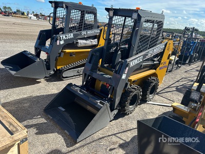2025 CFG KRW232 Mini Skid Steer Loader (Unused)