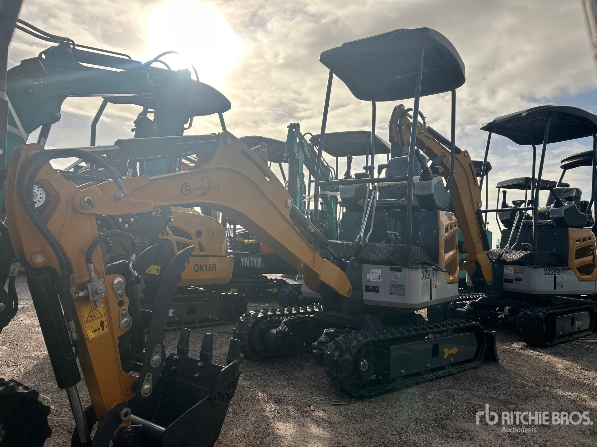 2025 CFG XZ20R Mini Excavator (Unused)