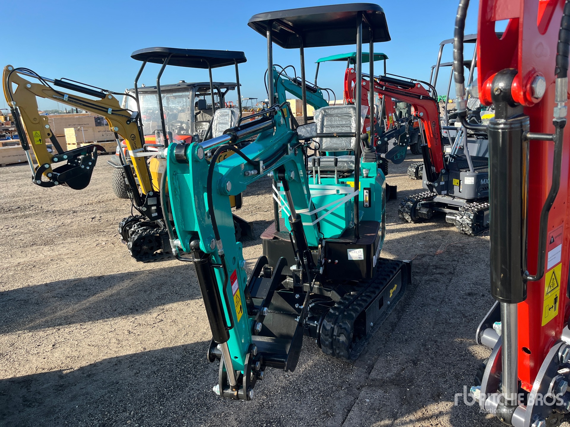 2025 CFG MH12RX Mini-pelle (Unused)