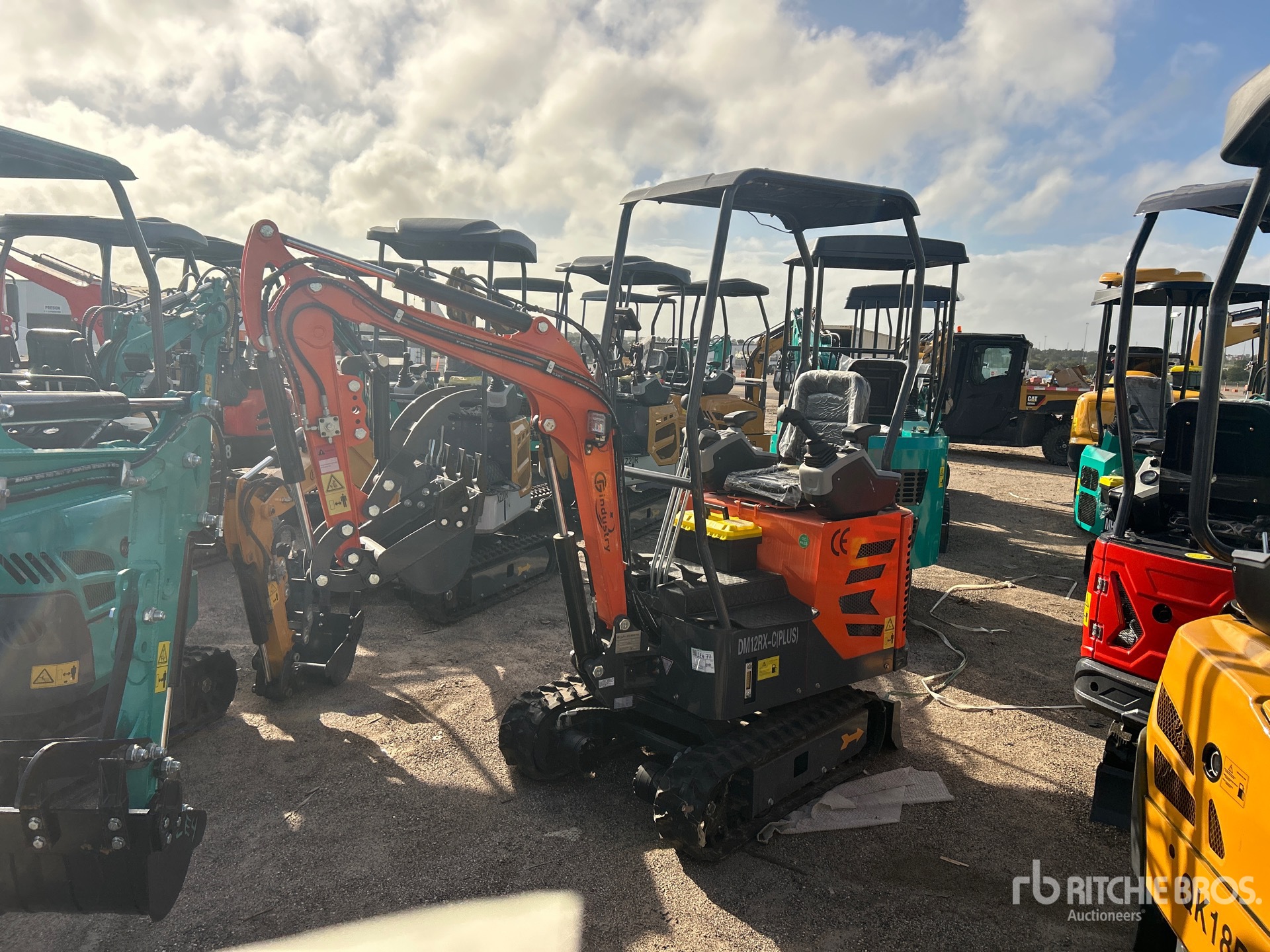 2025 CFG DM12RX-C PLUS Mini Excavator (Unused)