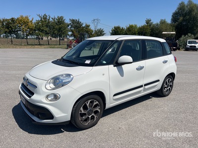 Fiat 500L Automobile