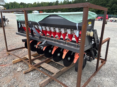 Field Tuff FTF-843PTS 7 ft 3-Point Hitch Seeder