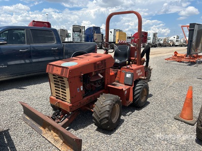 2000 Ditch Witch 3700DD 4x4 Zanjadora