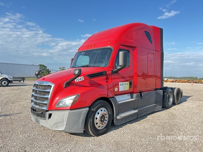 2021 Freightliner Cascadia 126 6x4 T/A Sleeper Truck Tractor
