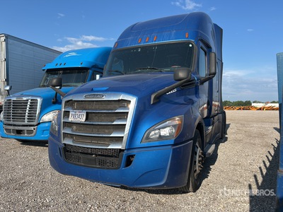 2020 Freightliner Cascadia 126 6x4 3- Achs Sattelzugmaschine mit Schlafkabine