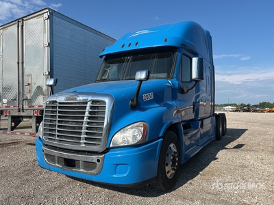 2019 Freightliner Cascadia 125 6x4 T/A Sleeper Truck Tractor