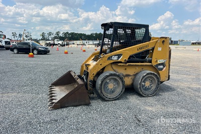 2012 Cat 236B3 Two-Speed Skid Steer Loader