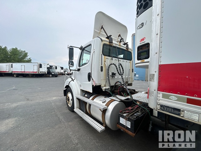 CAMIóN 2016 FREIGHTLINER
