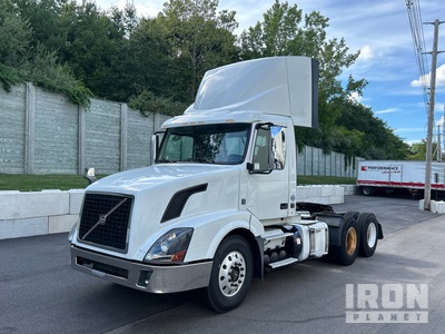 2016 Volvo VNL64T300 6x4 Day Cab Truck Tractor