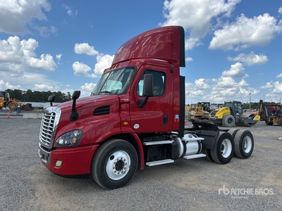 2016 Freightliner Cascadia 113 6x4 Tracteur Routier