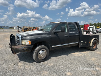 2003 Dodge Ram 3500 4x4 Extended Cab Platte vrachtwagen