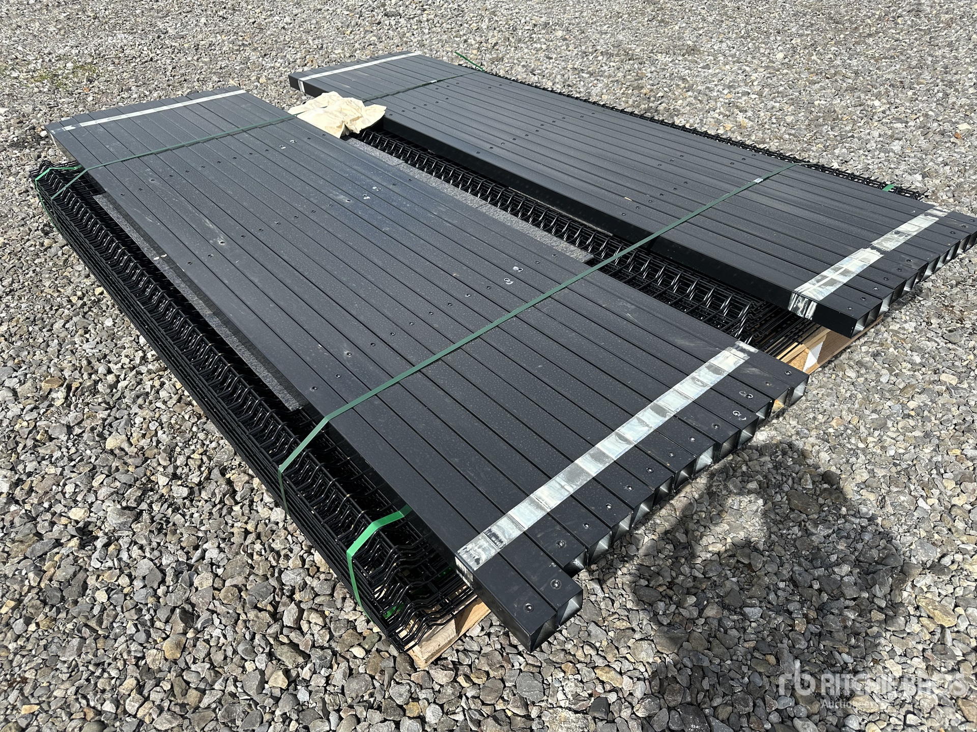 Quantity of (25) 2500mm x 2200mm Mesh Security Vallas