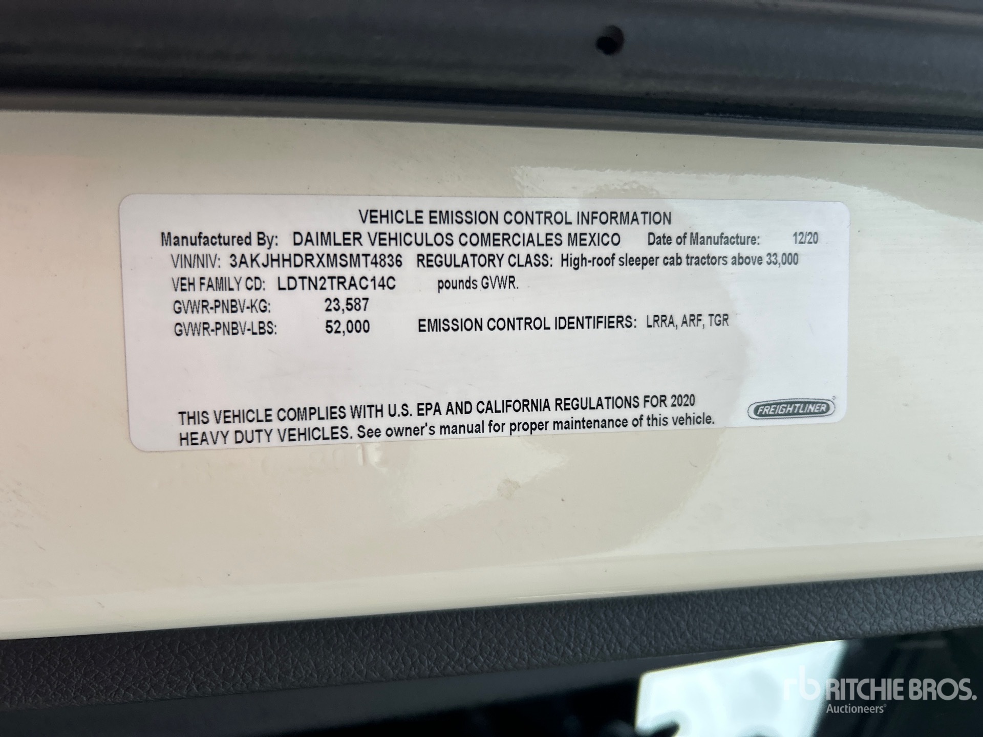 2021 Freightliner Cascadia 126 6x4 Cabeza Tractora Cabina Dormitorio