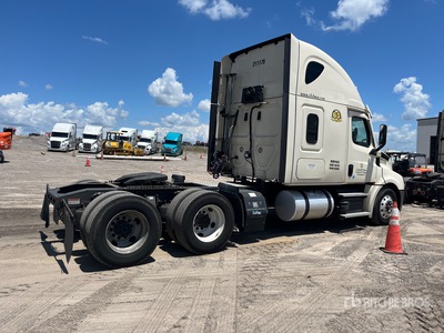 2021 Freightliner Cascadia 126 6x4 T/A Sleeper Truck Tractor