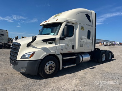 2021 Freightliner Cascadia 126 6x4 T/A Slaapcabine Trekker