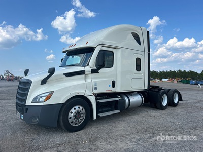 2021 Freightliner Cascadia 126 6x4 Cabeza Tractora Cabina Dormitorio