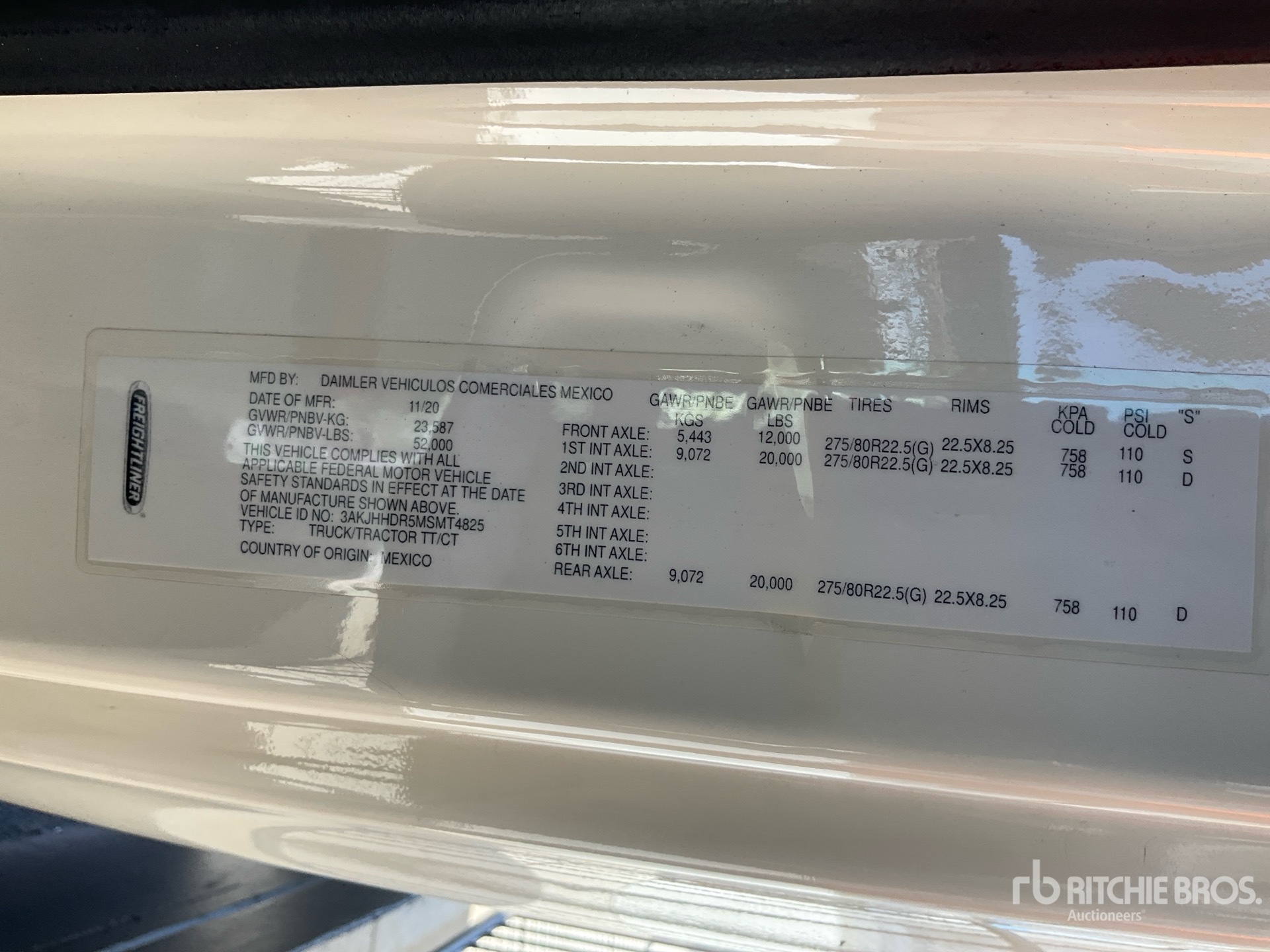 2021 Freightliner Cascadia 126 T/A Sleeper Truck Tractor
