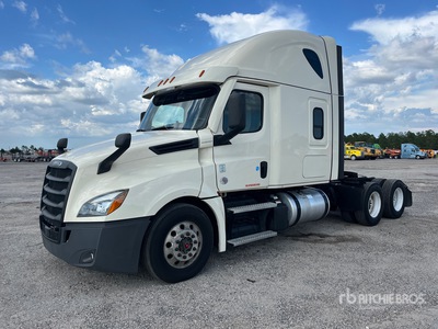 2021 Freightliner Cascadia 126 6x4 Ciągnik siodłowy T/A z kabiną sypialną