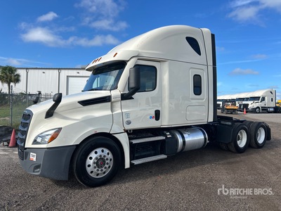 2021 Freightliner Cascadia 126 6x4 Tracteur Routier Couchette