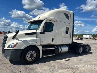 2021 Freightliner Cascadia 126 6x4 T/A Sleeper Truck Tractor