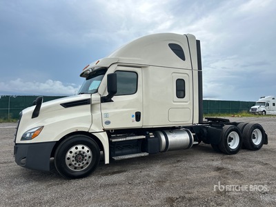 2021 Freightliner Cascadia 126 6x4 T/A Sleeper Truck Tractor