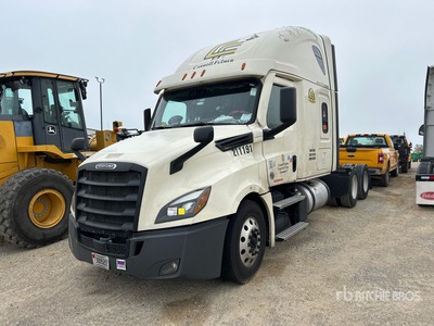 2021 Freightliner Cascadia 126 6x4 Tracteur Routier Couchette