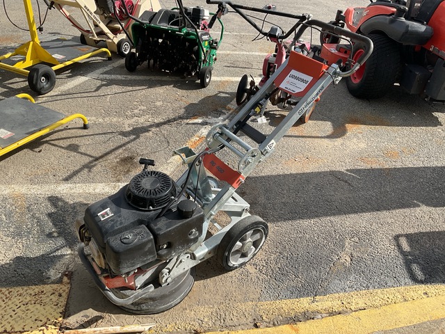 Husqvarna PG400 GAS Gasoline Concrete Grinder Husqvarna PG400 GAS Gasoline Concrete Grinder