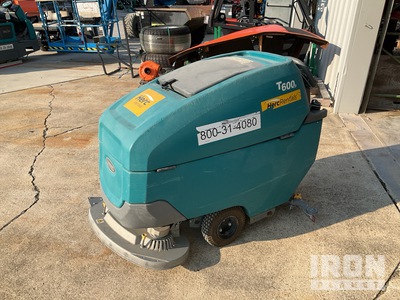 TENNANT T600E Walk-Behind Laveuse de sol