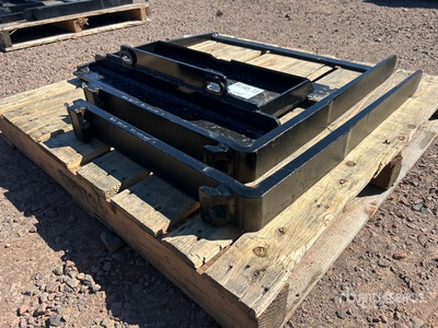 2025 Future FT-XHC 29 in Mini Skid Steer Forks (Unused)