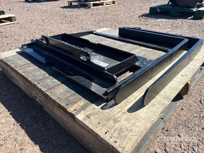 2025 Future FT-XHC 29 in Mini Skid Steer Forks (Unused)