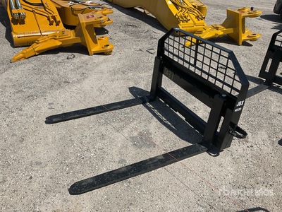 JBX 4000 48 in Skid Steer Forks (Unused)