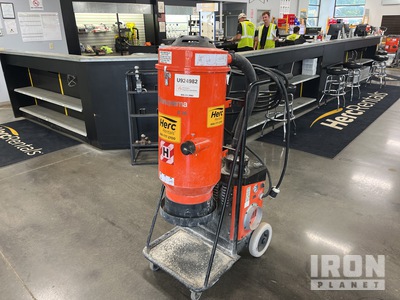 2022 Husqvarna S36-240V Aspirateur