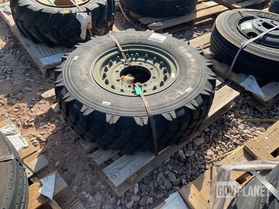 Michelin 12.00R20 Tire w/Wheel