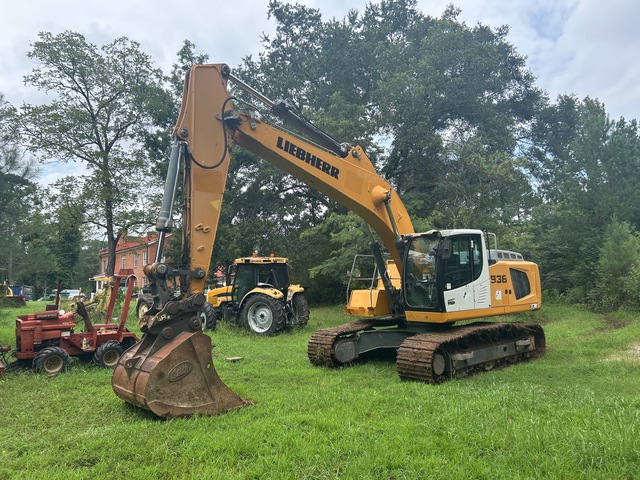 2016 Liebherr R936 LC Tracked Excavator