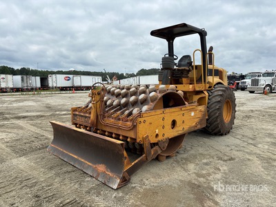 2001 Cat CP563D Padfoot Drum Compactor