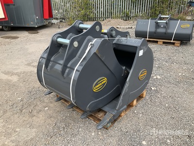 Quantity of (2) Strickland Digging Godet d'excavatrice - Fits Hitachi ZX130 (Unused)
