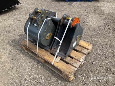 Quantity of (3) Strickland Godet d'excavatrice - Fits Kubota U27 (Unused)