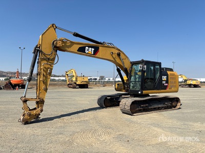 2016 Cat 323F L Koparka gąsienicowa