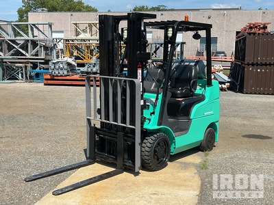 2016 Mitsubishi FGC25N 4750 lb Cushion Tire رافعة شوكية