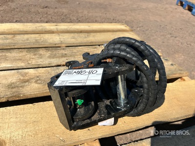2025 Future Hydraulic Quick Coupler - Fits 1 - 2 ton (Unused)