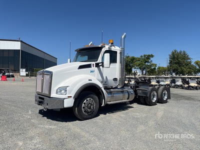 2020 Kenworth T880 6x4 Heavy Haul Ciągnik siodłowy T/A z kabiną dzienną