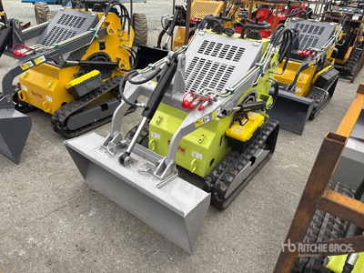 2025 STARVOX SV-480 Mini Compact Track Loader (Unused)