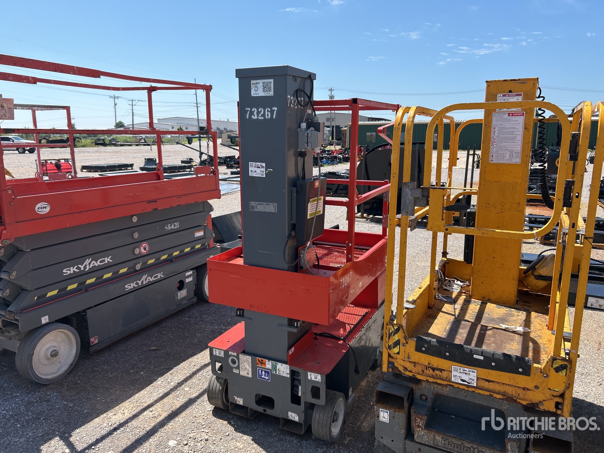 2022 Skyjack SJ20 Vertical Mast Lift (Inoperable)