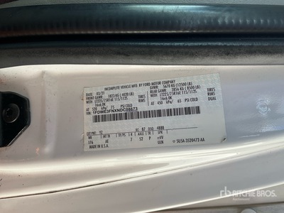 2022 Ford E-350 Van Truck